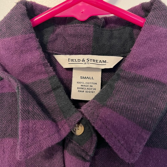 Flannel - Picture 1 of 2